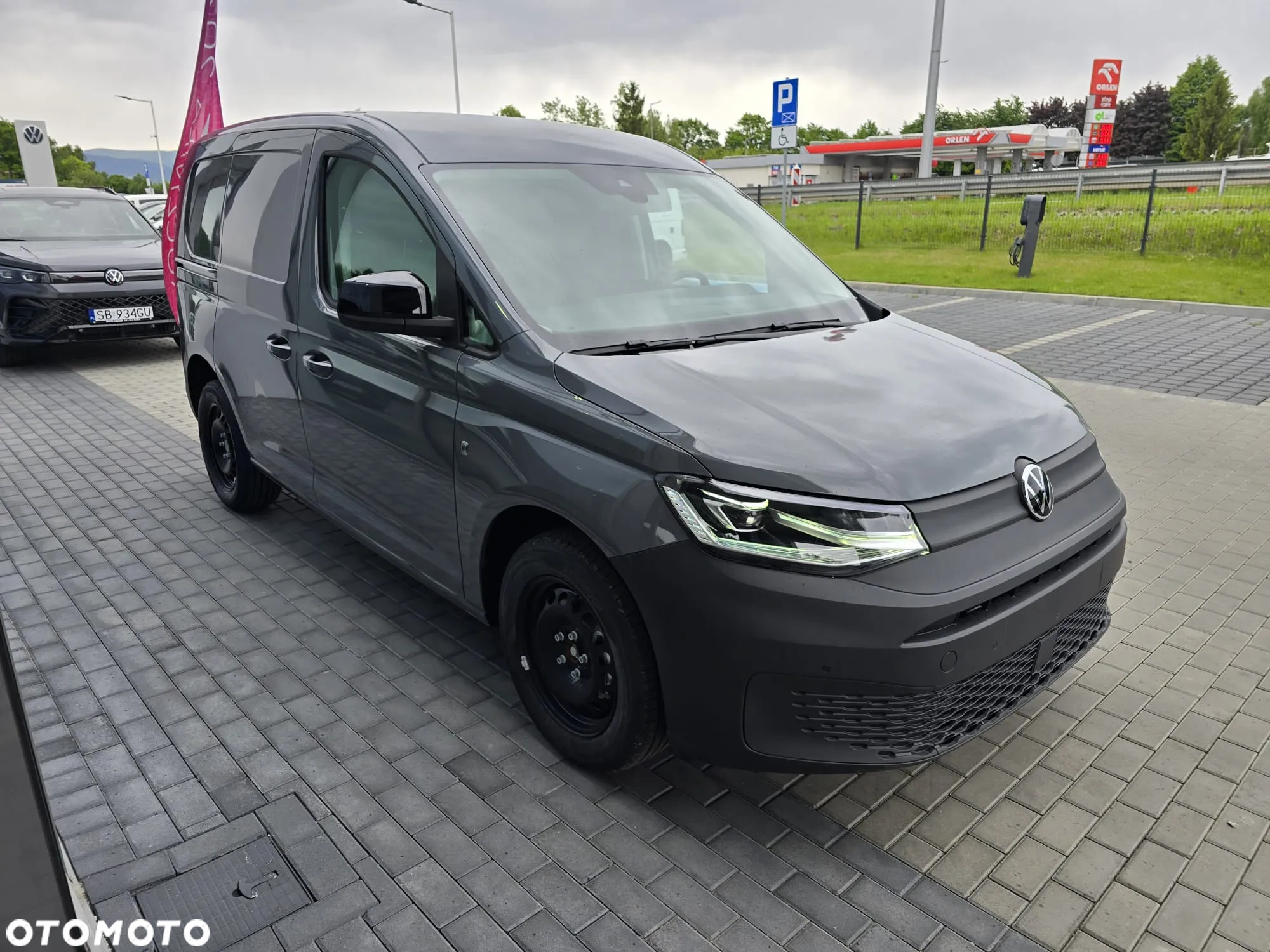 Volkswagen Caddy - 2