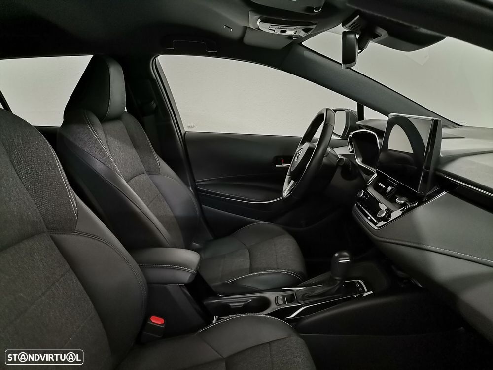 Toyota Corolla Touring Sports 1.8 Hybrid Comfort Plus - 6