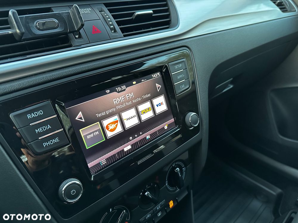 Skoda RAPID 1.0 TSI Ambition - 22