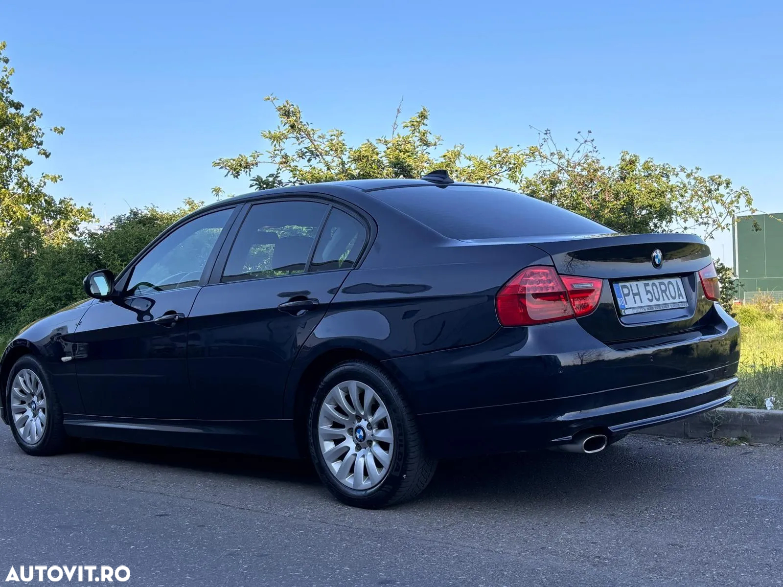 BMW Seria 3 320d - 15