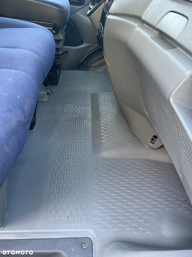 Iveco DAILY - 15