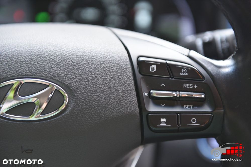 Hyundai IONIQ - 32