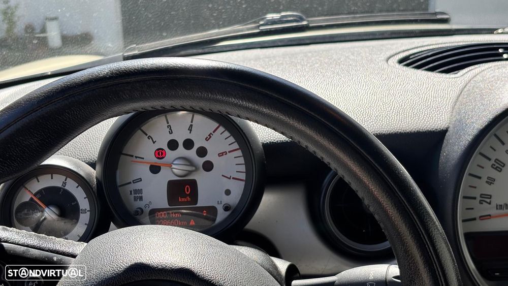 MINI Cabrio Cooper D - 20