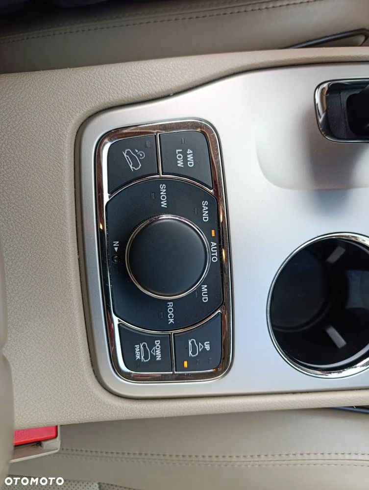 Jeep Grand Cherokee 3.0 CRD Overland - 10