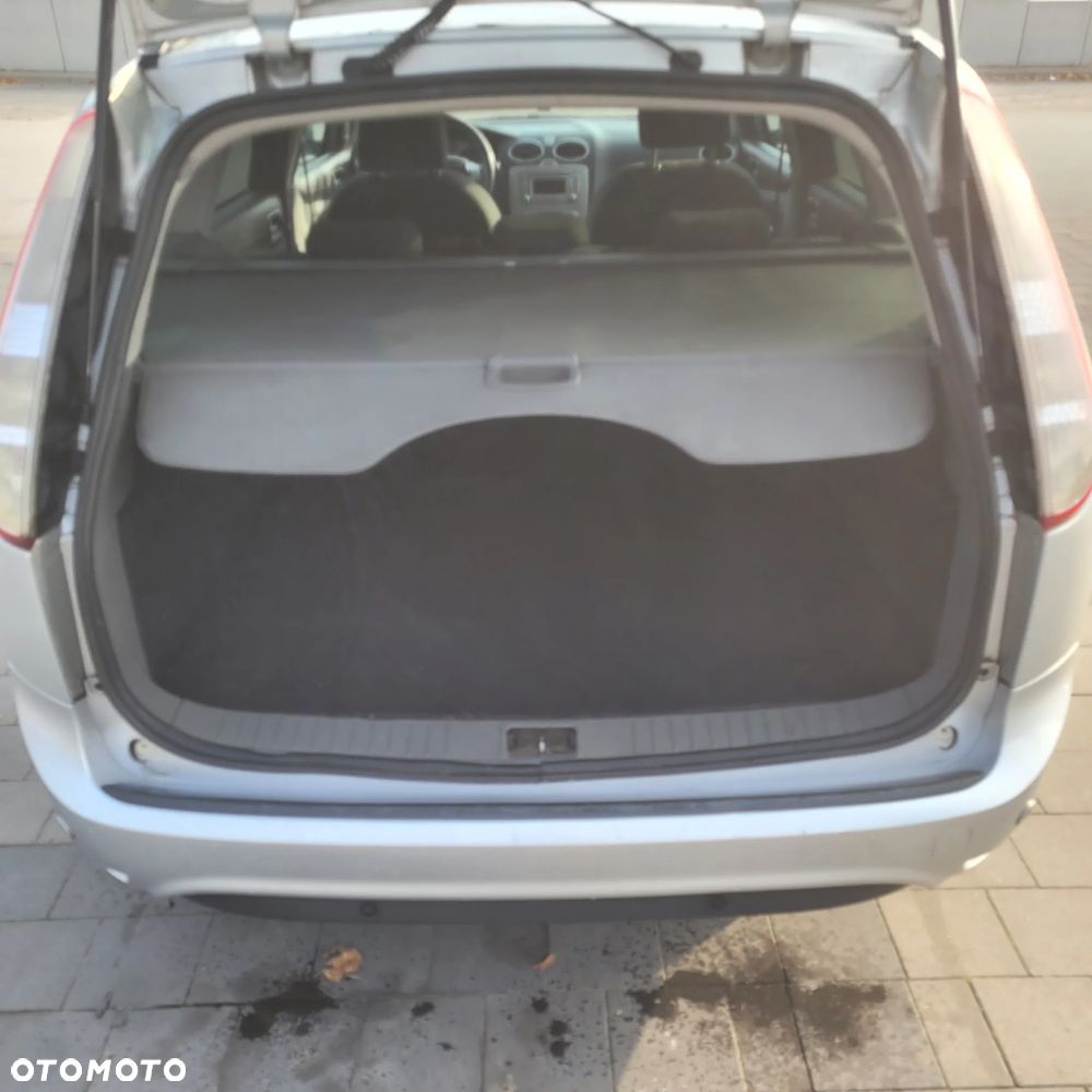 Ford Focus 1.6 TDCi DPF Trend - 18