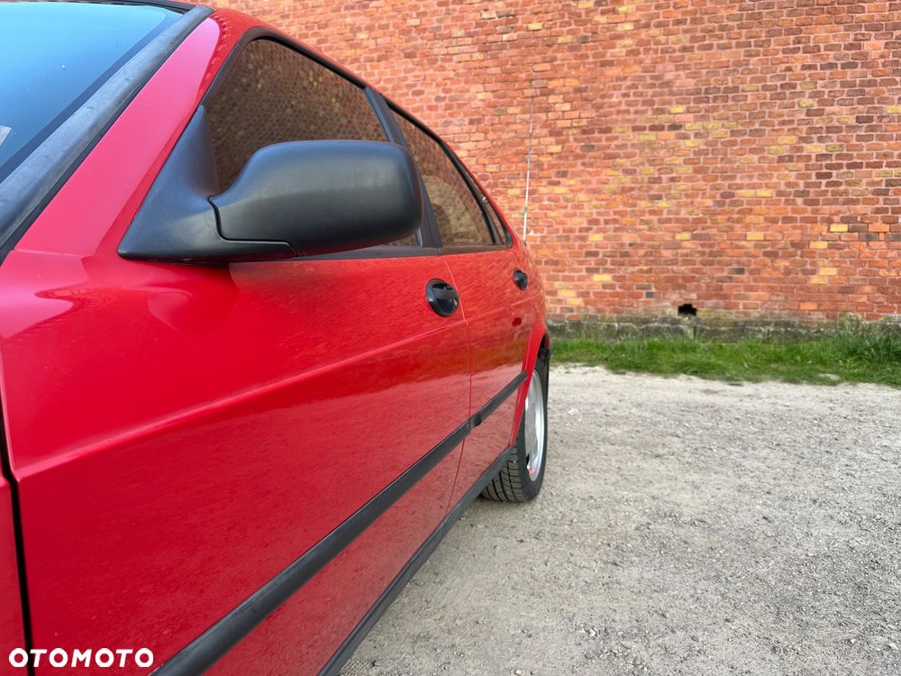 Saab 900 2.3 S - 21