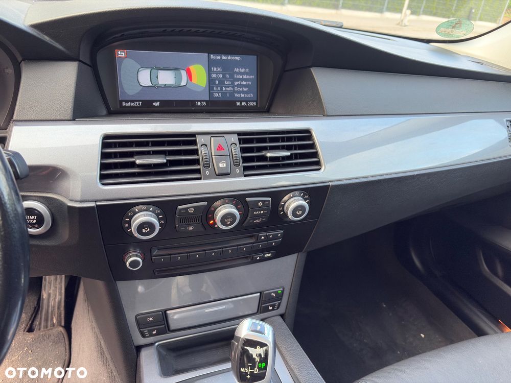 BMW Seria 5 525i - 15