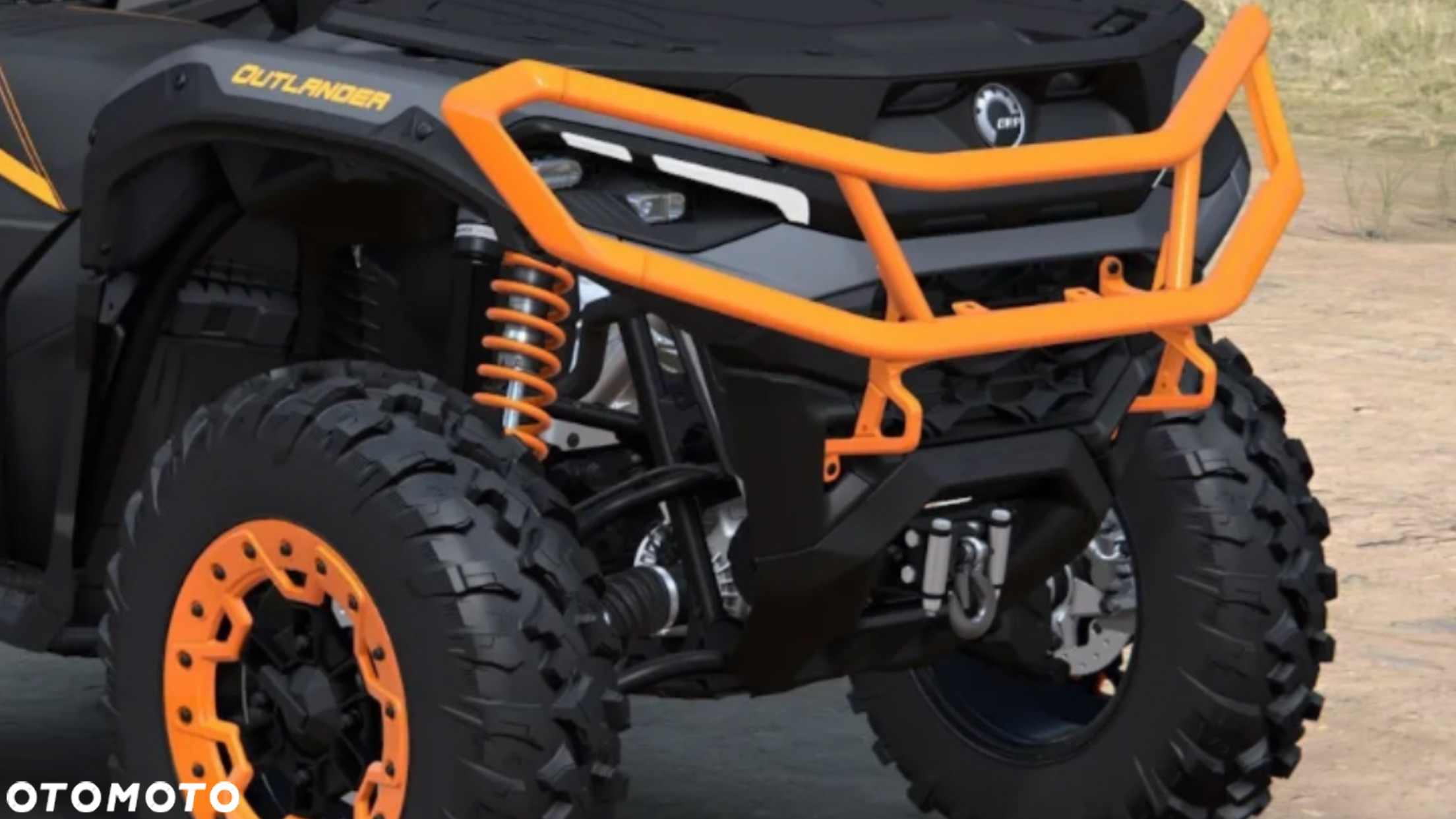 Can-Am Outlander - 8