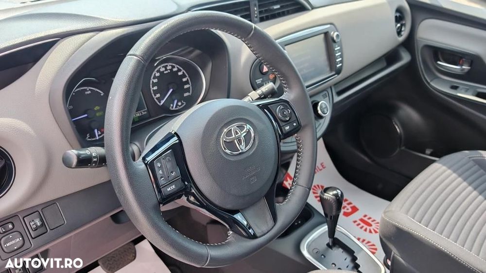 Toyota Yaris - 21