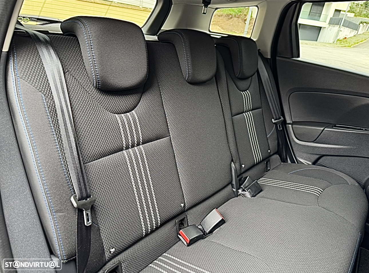 Renault Clio Sport Tourer 1.5 dCi GT Line - 18