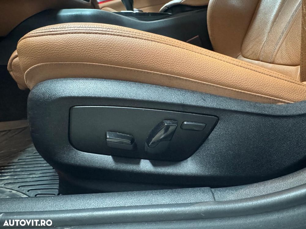 BMW Seria 5 520d AT - 15