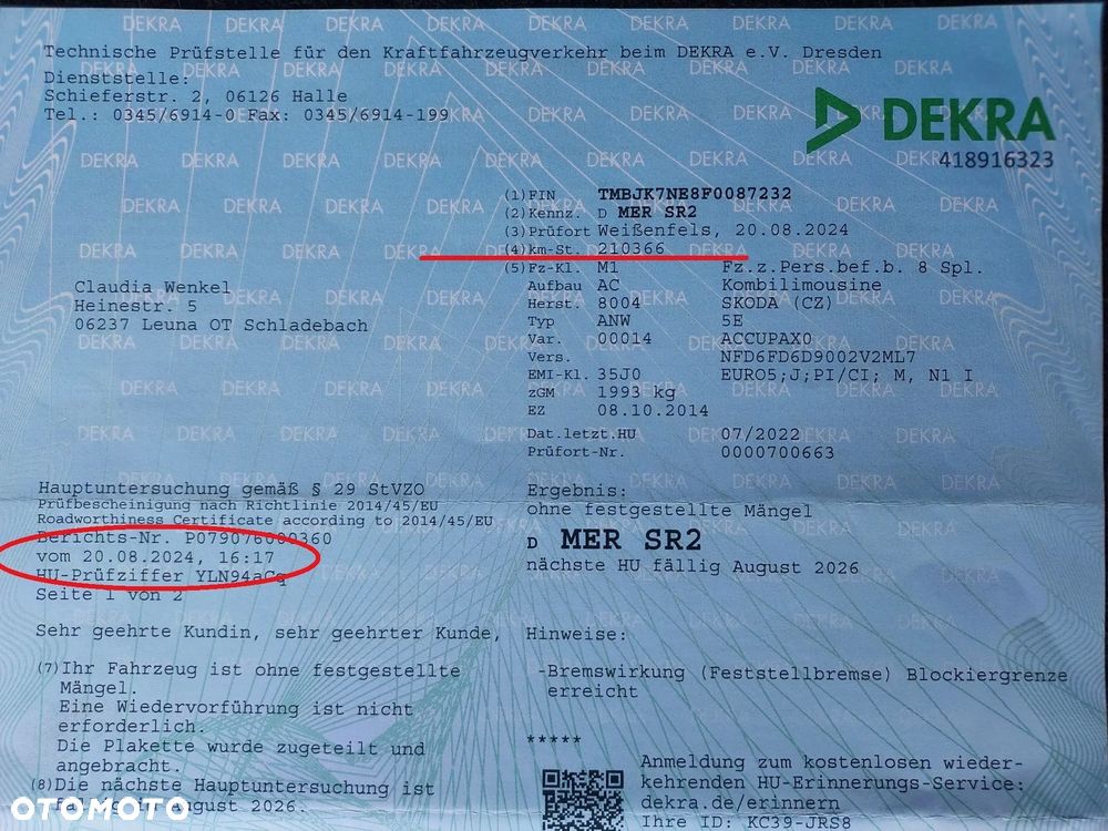 Skoda Octavia 2.0 TDI DSG RS - 40