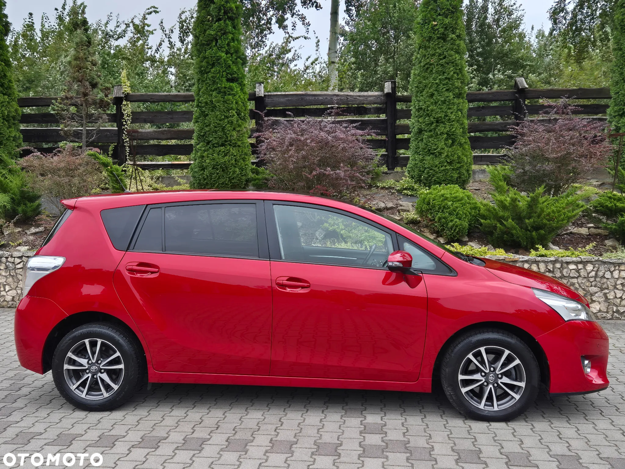 Toyota Verso 1.8 Prestige MS - 13