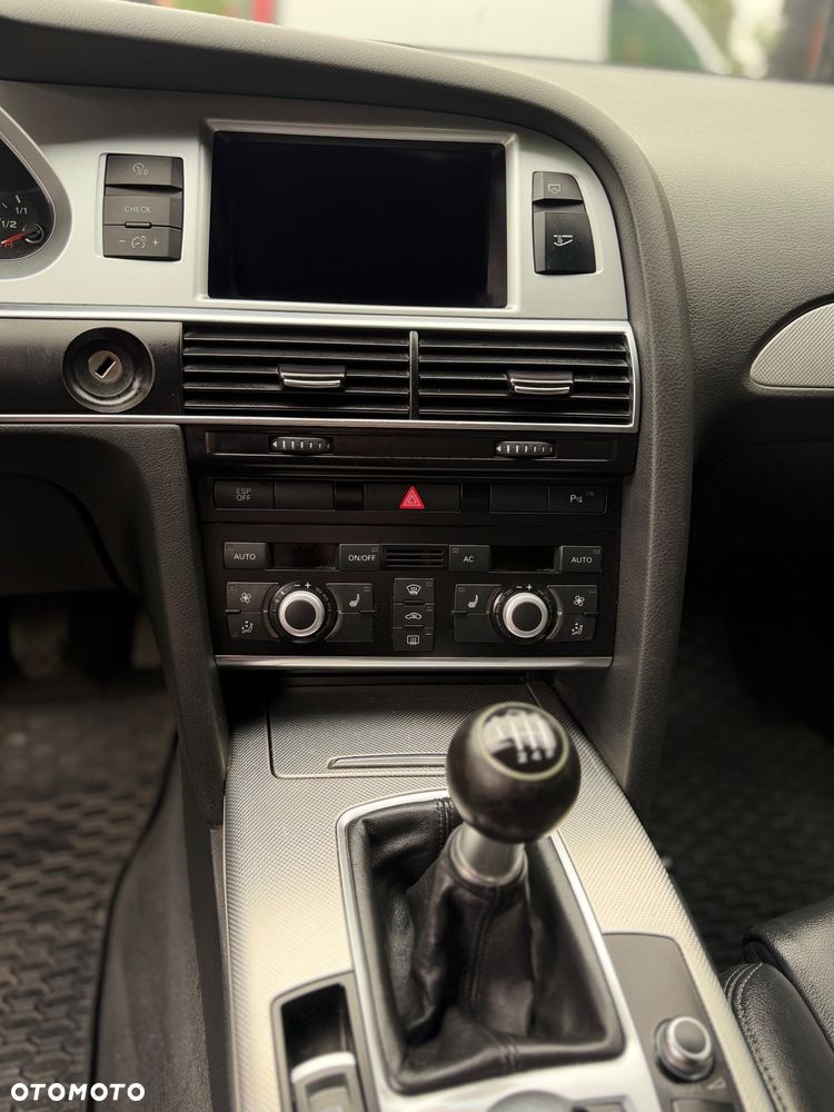 Audi A6 Avant 3.0 TDI Quattro - 8