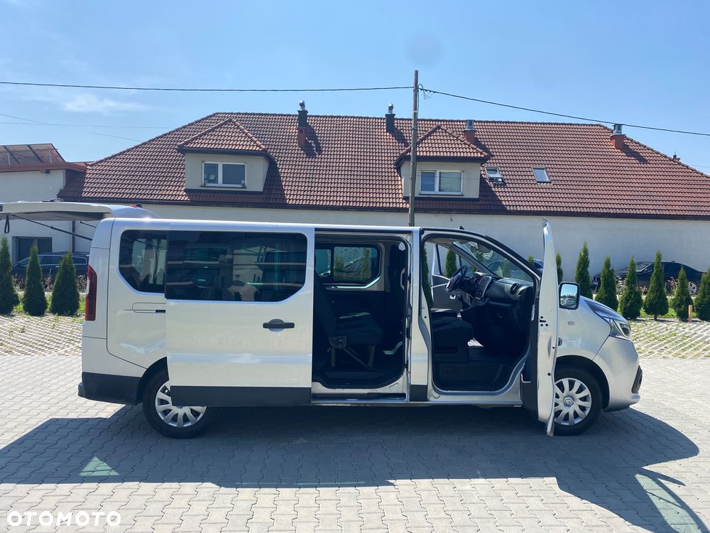 Renault Trafic - 16