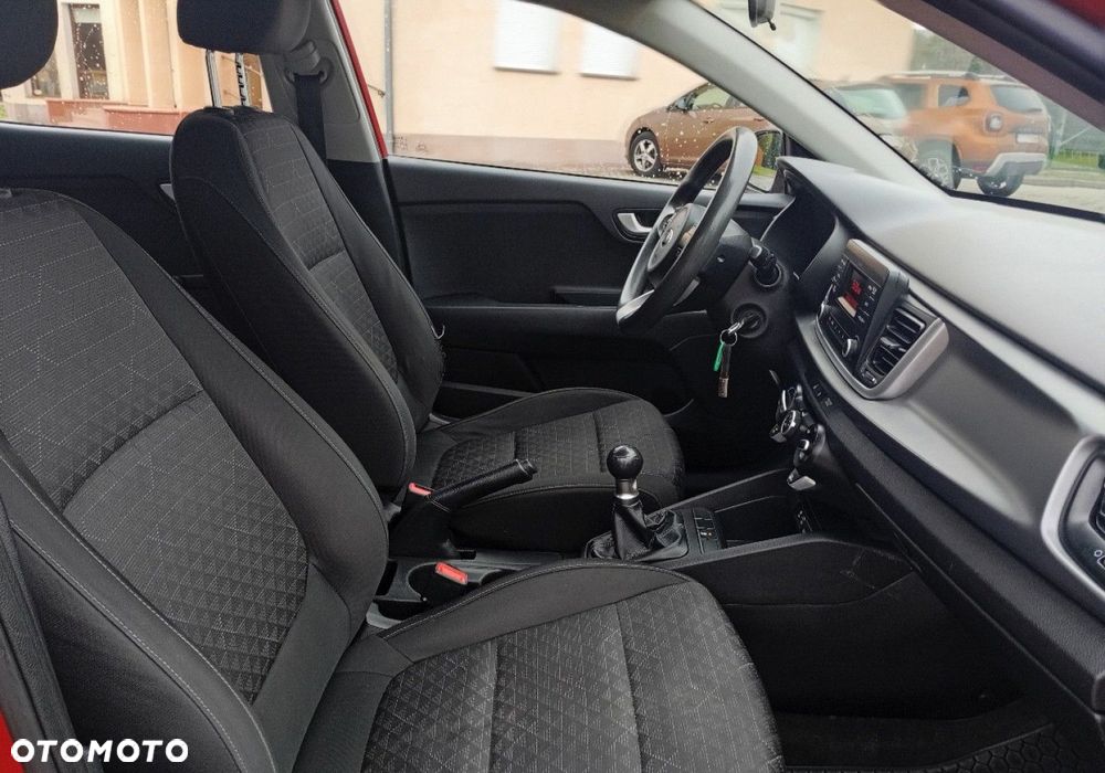 Kia Rio - 13
