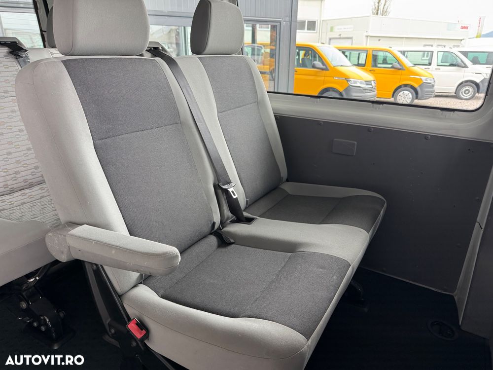 Volkswagen Transporter - 18