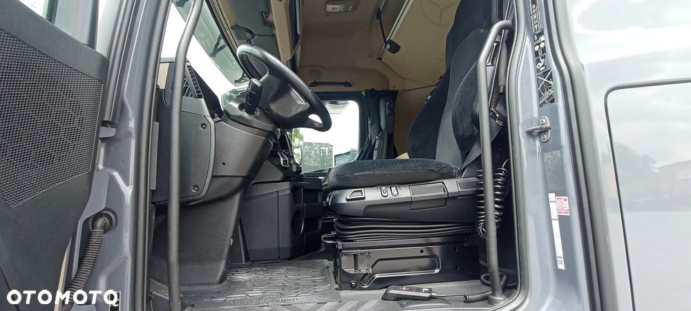 Mercedes-Benz Actros 2545 6x2 Chłodnia 22 palety - 10