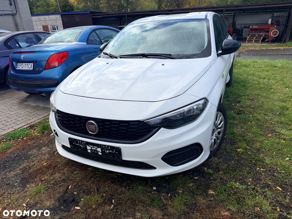 Fiat Tipo - 1