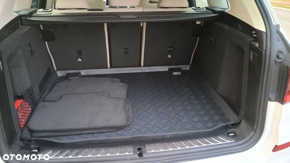 BMW X3 sDrive18d xLine - 13