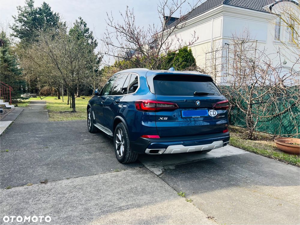 BMW X5 xDrive40i - 8