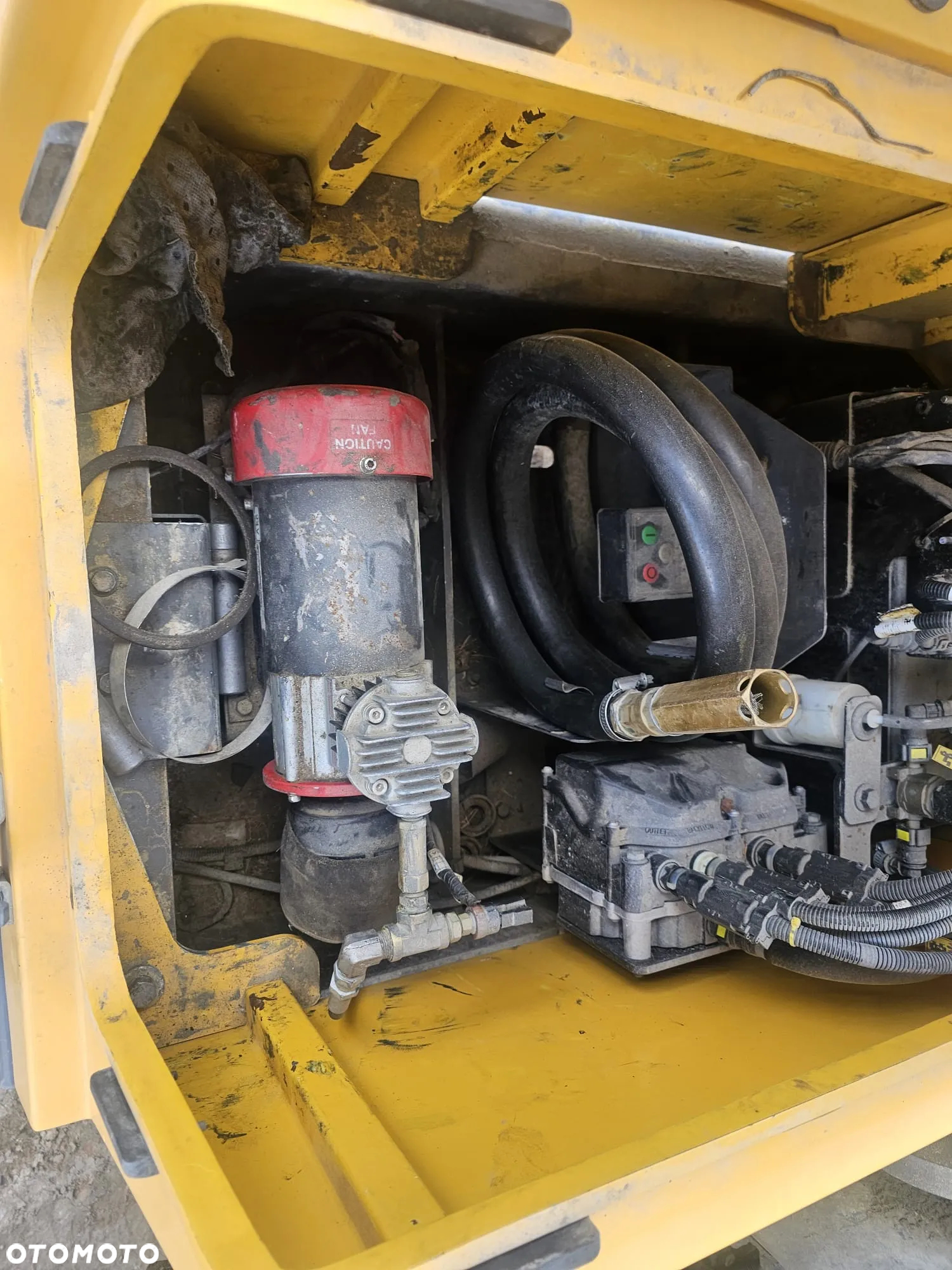 Volvo EC220EL - 27