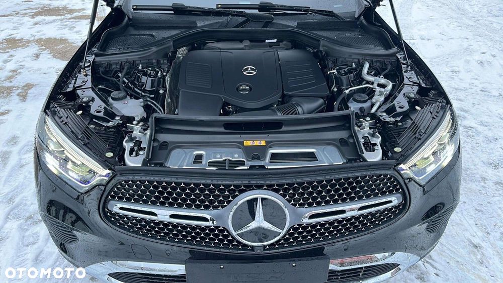 Mercedes-Benz GLC - 27