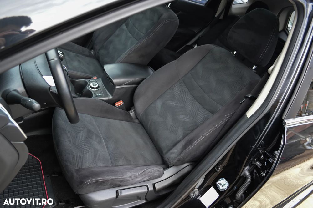 Nissan X-Trail 1.6 dCi ALL-MODE 4x4i Acenta - 13