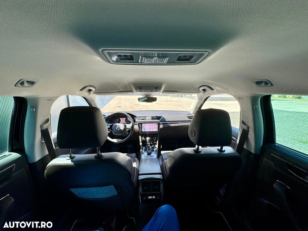 Skoda Superb 2.0 TDI 4X4 DSG Laurin & Klement - 10