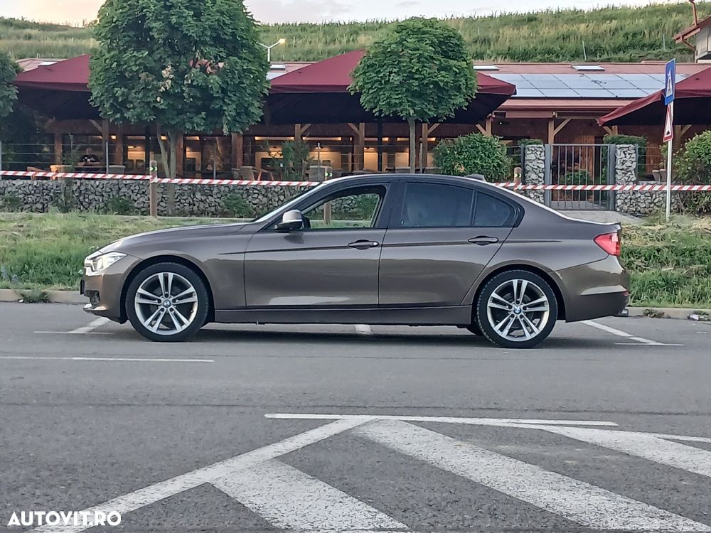 BMW Seria 3 318d Blue Performance Luxury Line - 5