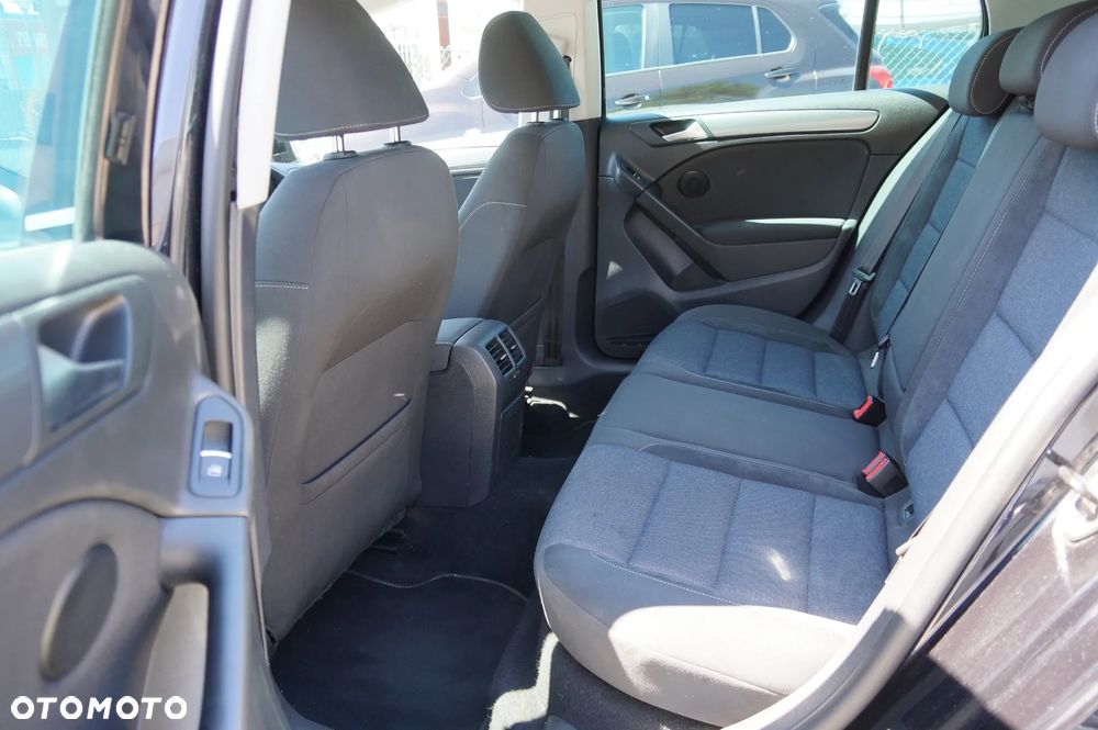 Volkswagen Golf 1.4 Comfortline - 28