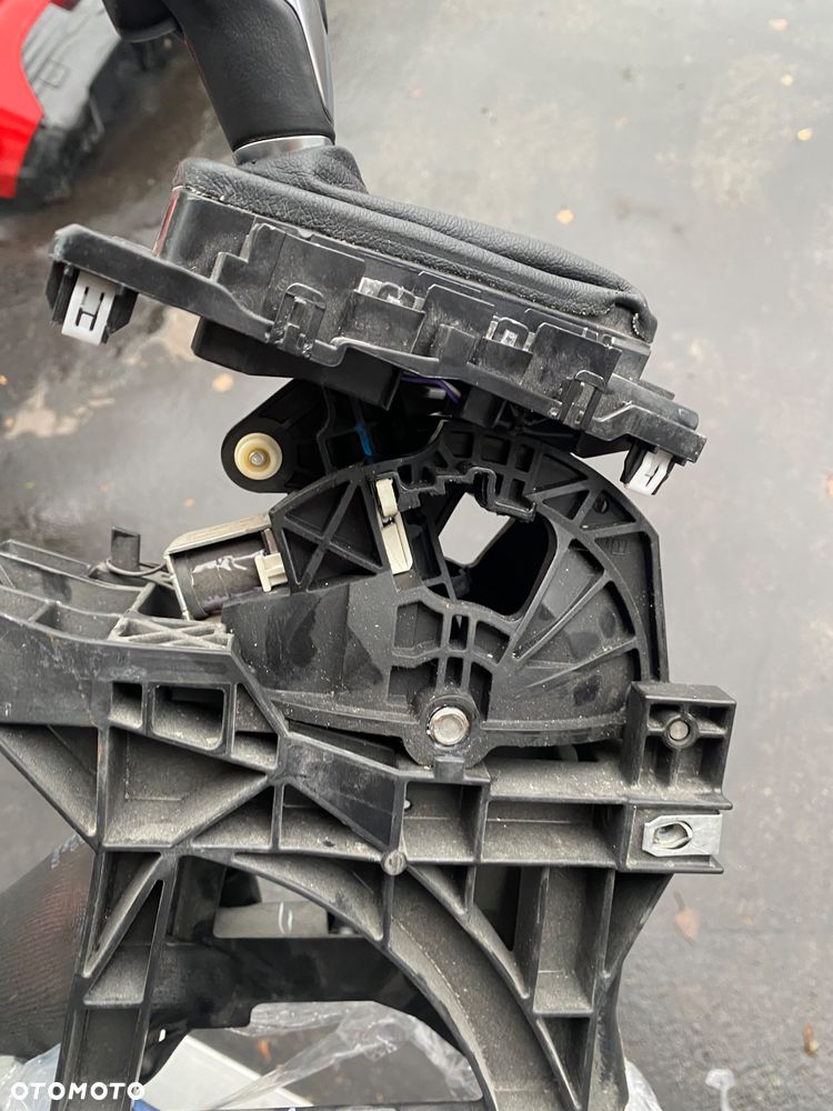 Ford S-max MK2  2 II LIFT galaxy MK4 18r 2.0 tdci  IGŁA!!! po 21 tyś km AUTOMAT WYBIERAK SKRZYNI BIEGÓW MIESZEK SKÓRZANY GAŁKA SKÓRZANA SKÓRA   mk 2 mk 3 mk 4 galaxy S max Smax S-maks lift II 2  galaxy - 23