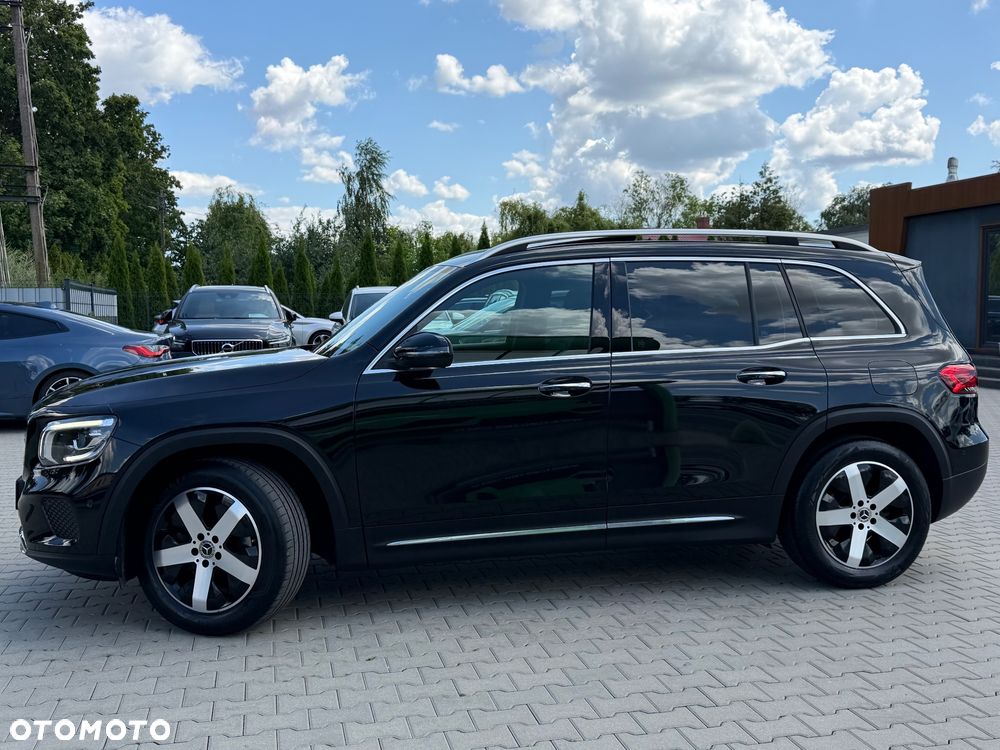 Mercedes-Benz GLB - 4