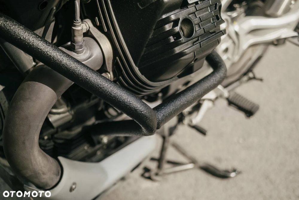 Moto Guzzi V85 - 9