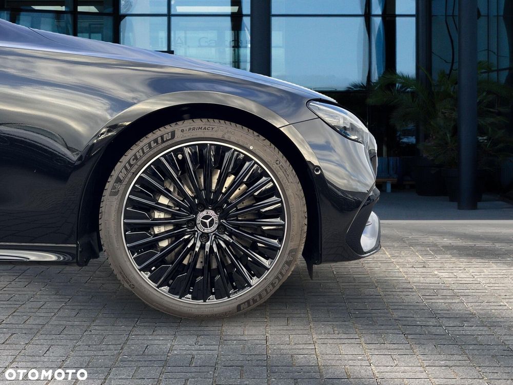 Mercedes-Benz Klasa E - 16