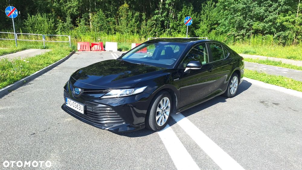 Toyota Camry - 16