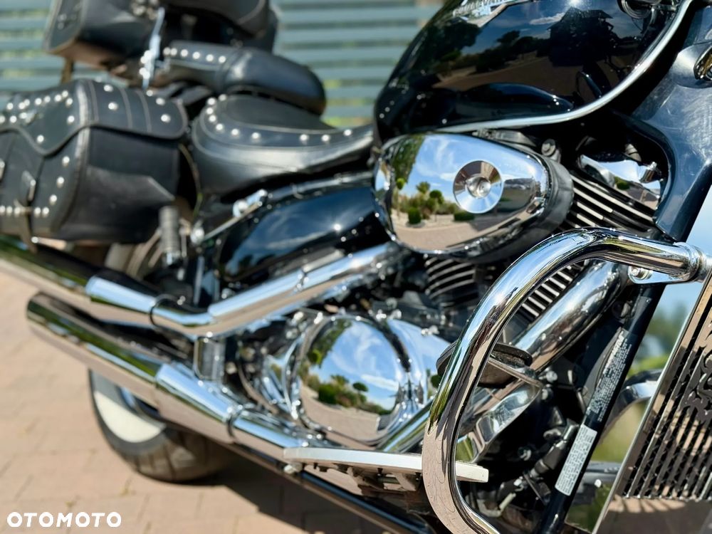 Suzuki VL 800 Volusia - Boulevard C50 - 15