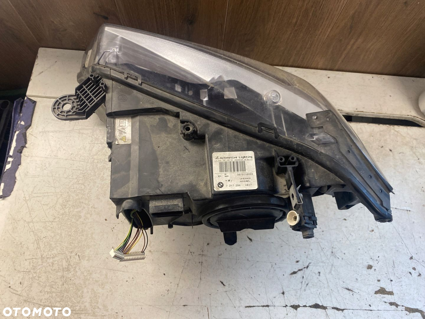 BMW X3 F25 LAMPA PRAWY PRZÓD BI XENON 7217294 - 6
