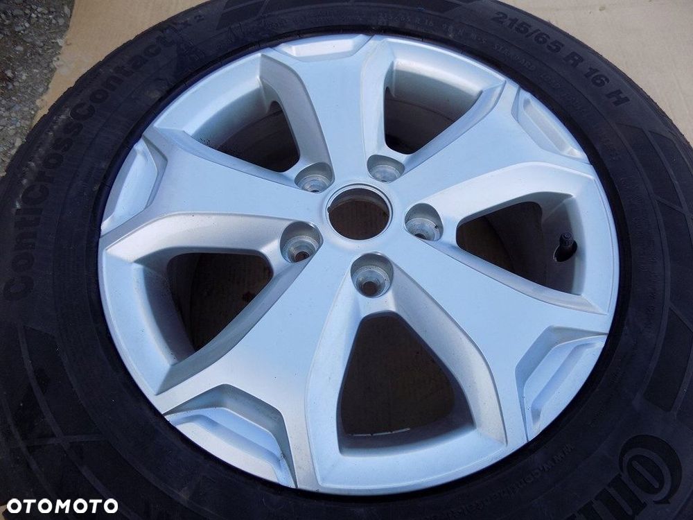 dw duster 2 felgi z oponami continental 215/65r16 - 3