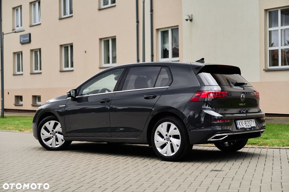Volkswagen Golf 2.0 TDI Style - 23