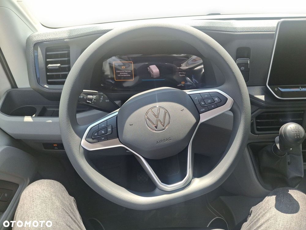 Volkswagen Crafter 2.0 TDI 140 KM Manual - 24