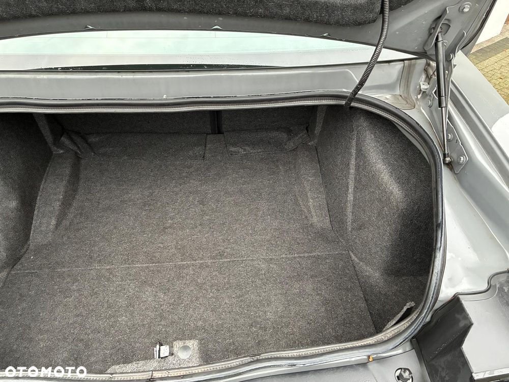 Dodge Challenger 3.6 SXT Plus - 25