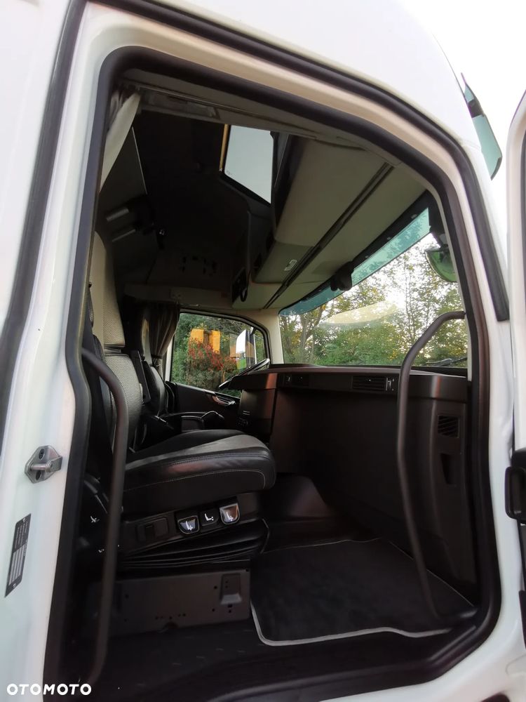 Volvo 2x FH 500 XXL GLOBETROTTER / WECON / 7.71M+7.71M / TANDEM / ZESTAW / SALON POLSKA / 1 WŁAŚCICIEL / PIĘKNY - 36