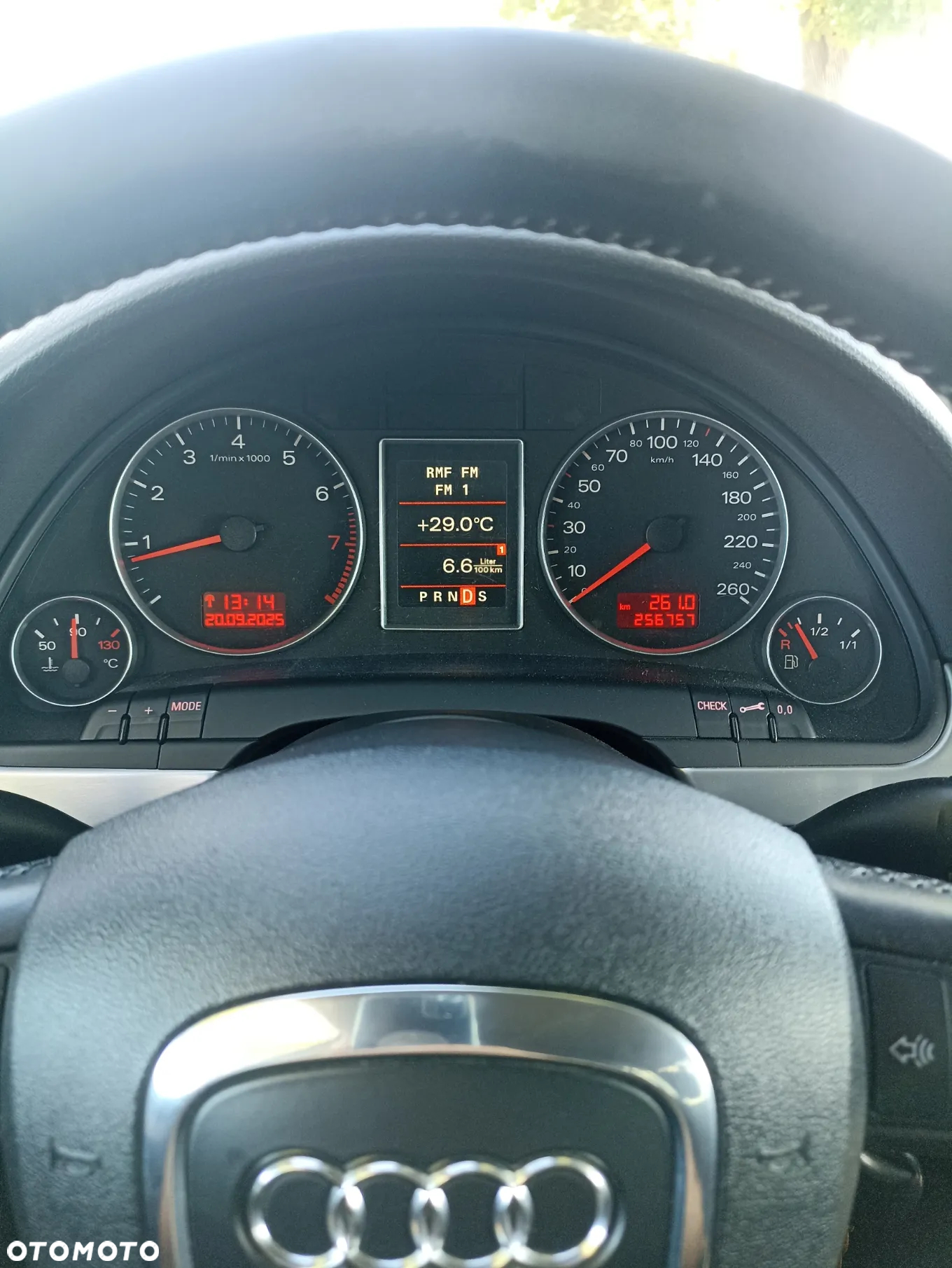 Audi A4 - 8