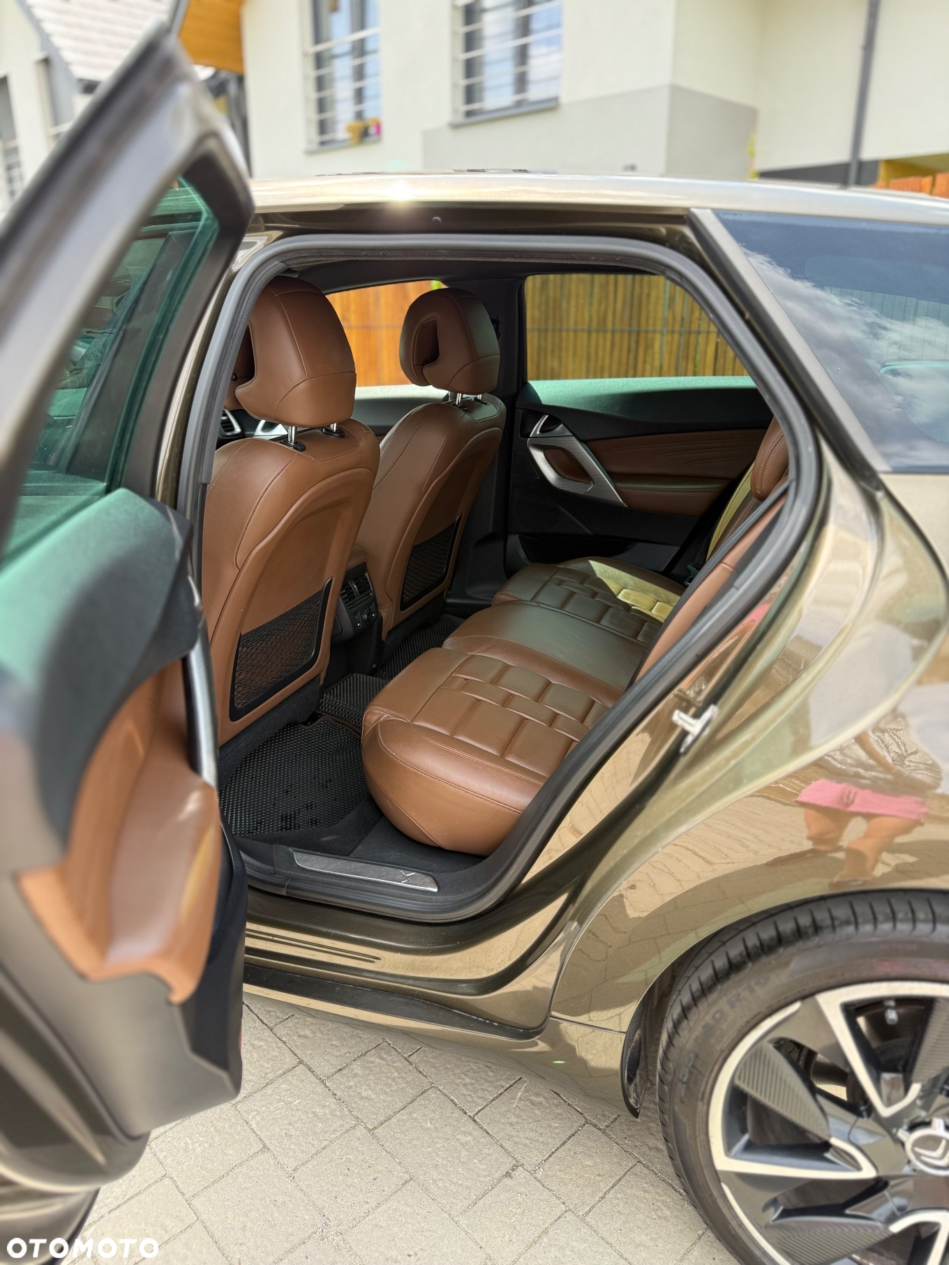Citroën DS5 Hybrid4 EGS6 Pure Pearl - 37
