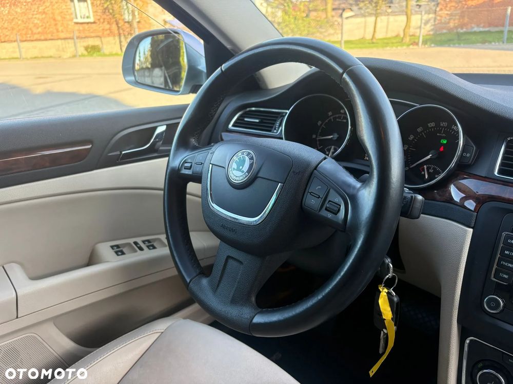 Skoda Superb 2.0 TSI DSG Elegance - 15