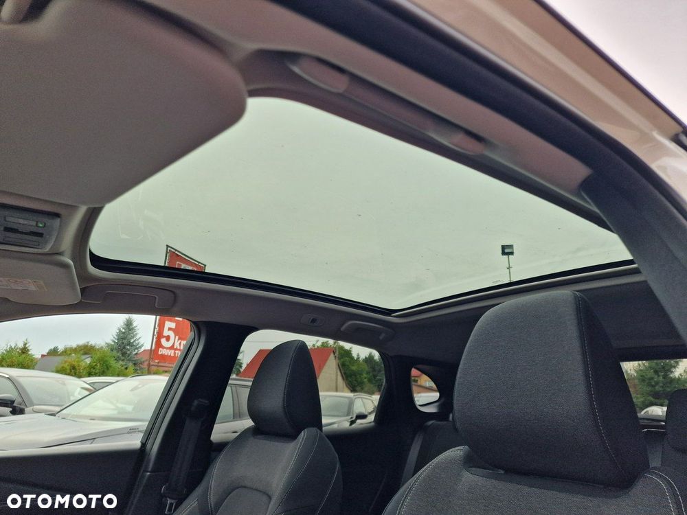 Nissan Qashqai 1.3 DIG-T MHEV Premiere Edition - 21