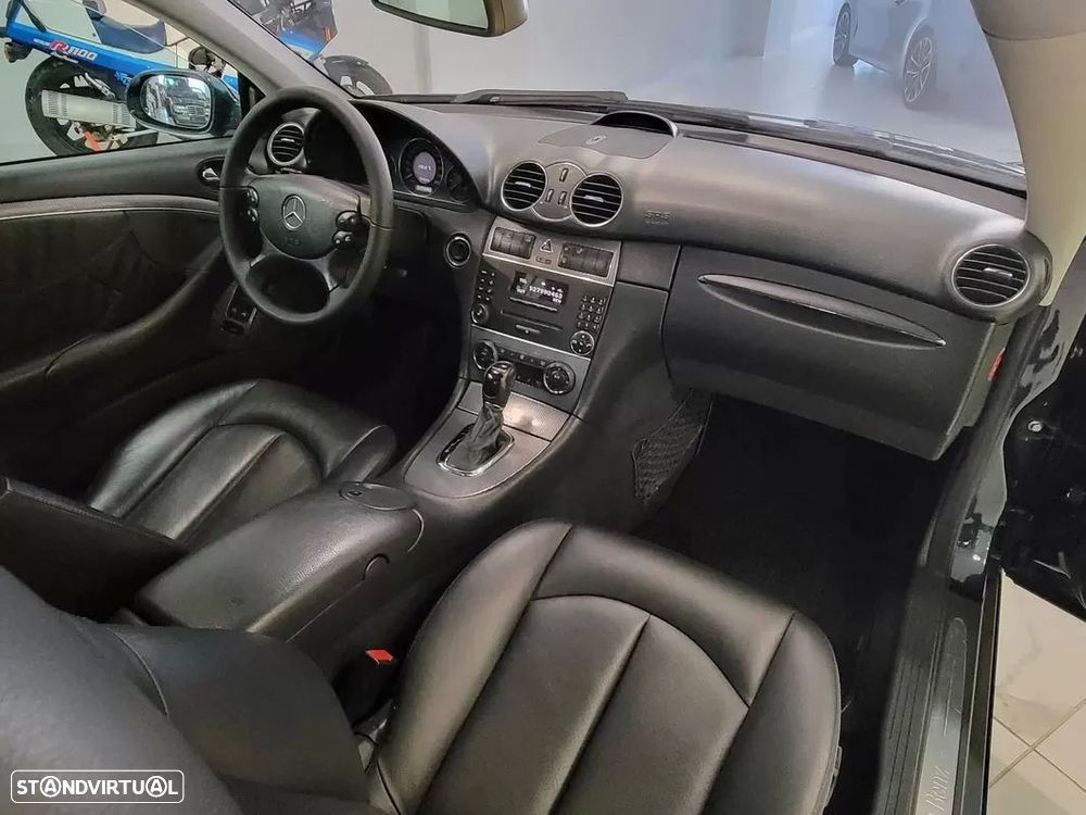 Mercedes-Benz CLK 200 K Avantgarde Aut. - 19