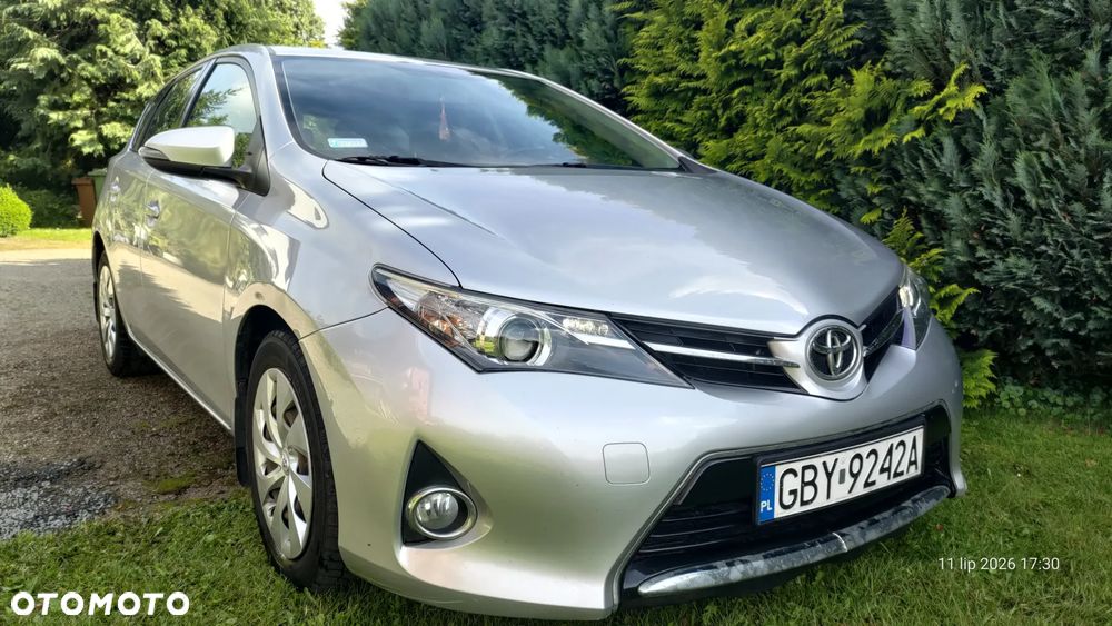 Toyota Auris 1.4 D-4D Premium EU5 - 1