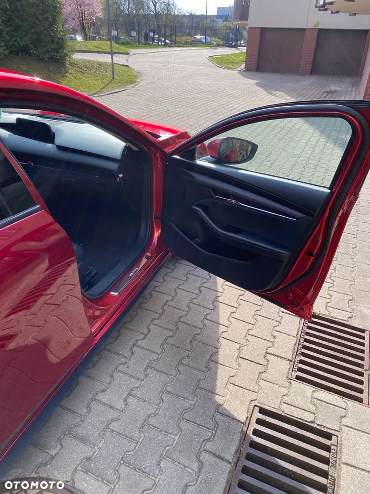 Mazda 3 2.0 mHEV Kanjo - 11